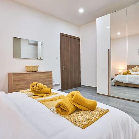 Two Bedroom Apartment In Xemxija, San Pawl il-Baħar Zewnętrze zdjęcie