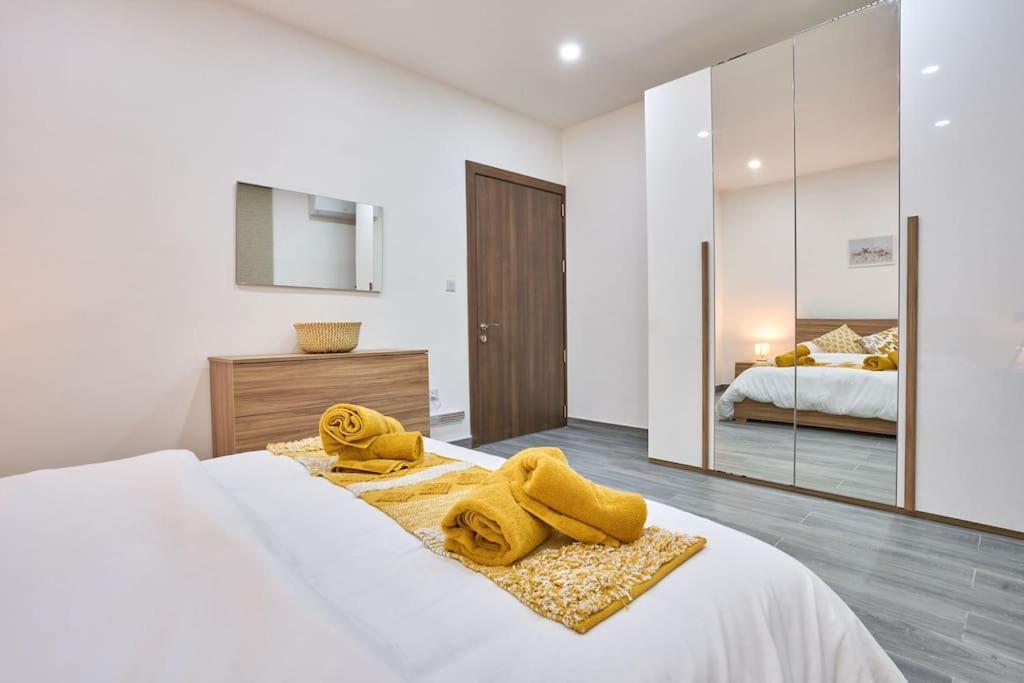 Two Bedroom Apartment In Xemxija, San Pawl il-Baħar Zewnętrze zdjęcie