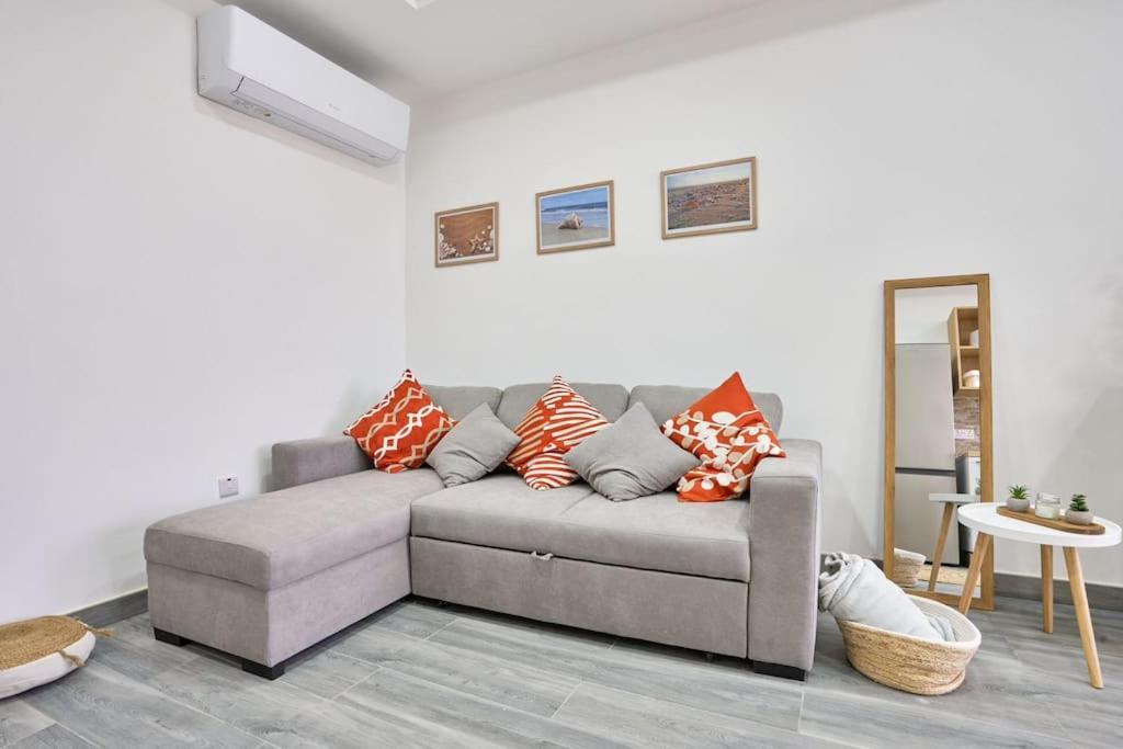 Two Bedroom Apartment In Xemxija, San Pawl il-Baħar Zewnętrze zdjęcie